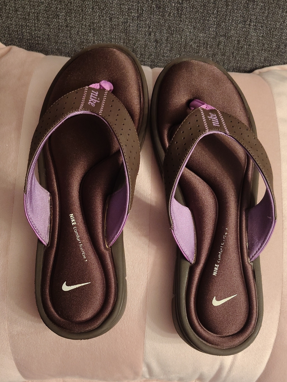 Nike Women’s Brown & Purple Cushioned Flip Sandals